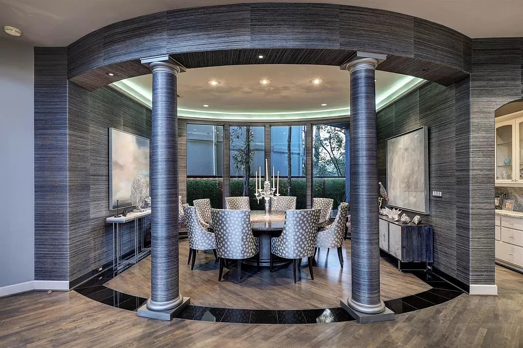 10 Hudson Cir Houston TX 77024 12