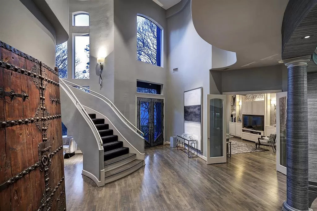 10 Hudson Cir Houston TX 77024 2