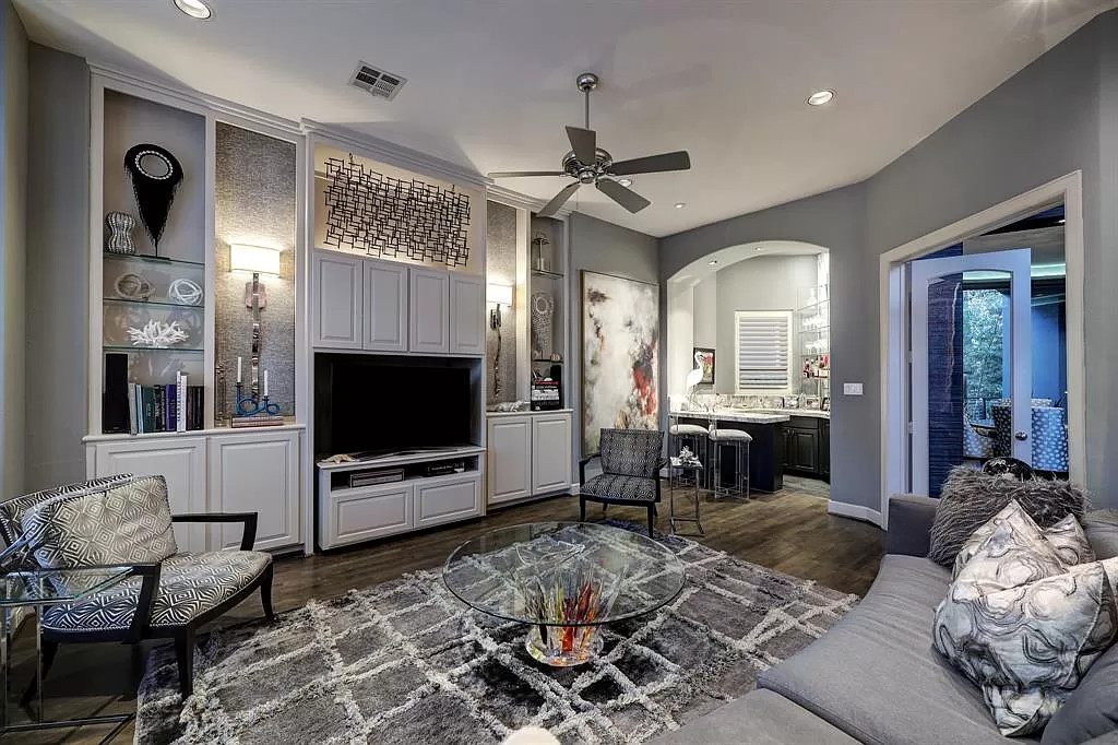 10 Hudson Cir Houston TX 77024 3