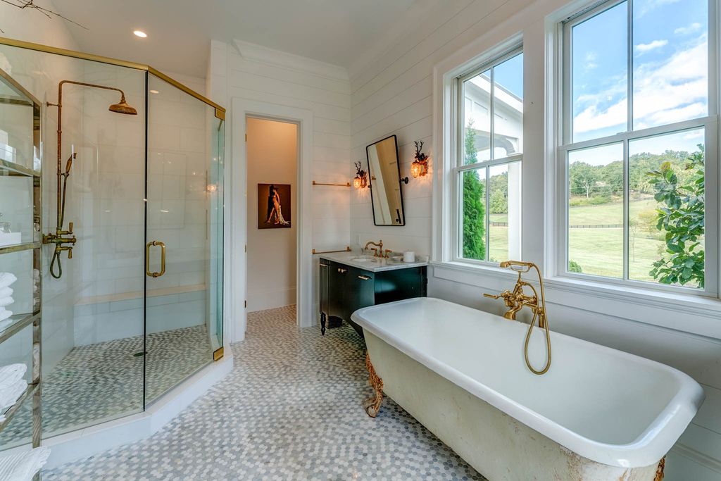 2860 Arbor Hill Road Home in Canton, Georgia. Situated on 40 acres of picturesque Southeast Canton countryside, Dara Hill Farm is a breathtaking 2019-built farmhouse estate that offers an unparalleled living experience. 