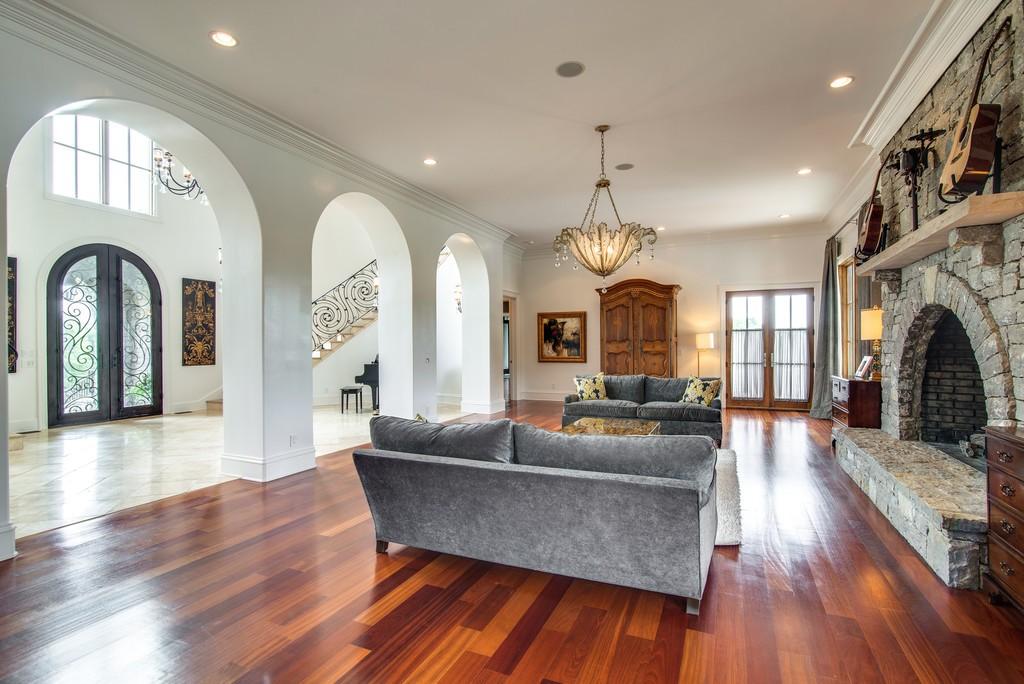 This stunning 20-acre gated estate is in the coveted and bucolic community of Leiper’s Fork in Williamson County. The grand entry features soaring 23-foot ceilings, marble floors and double sweeping staircases. It’s high drama teamed with luxurious beauty. The home has four bedrooms, six full and three half-baths. 3320 Southall Rd, Franklin, TN.
