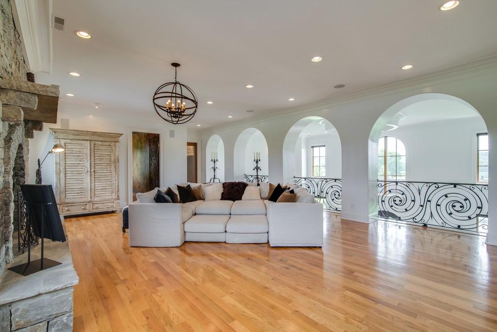 This stunning 20-acre gated estate is in the coveted and bucolic community of Leiper’s Fork in Williamson County. The grand entry features soaring 23-foot ceilings, marble floors and double sweeping staircases. It’s high drama teamed with luxurious beauty. The home has four bedrooms, six full and three half-baths. 3320 Southall Rd, Franklin, TN.