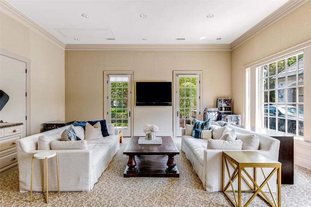 Uncover Unparalleled Luxury: Hidden Jewel House in Dallas Priced at $7.49M
