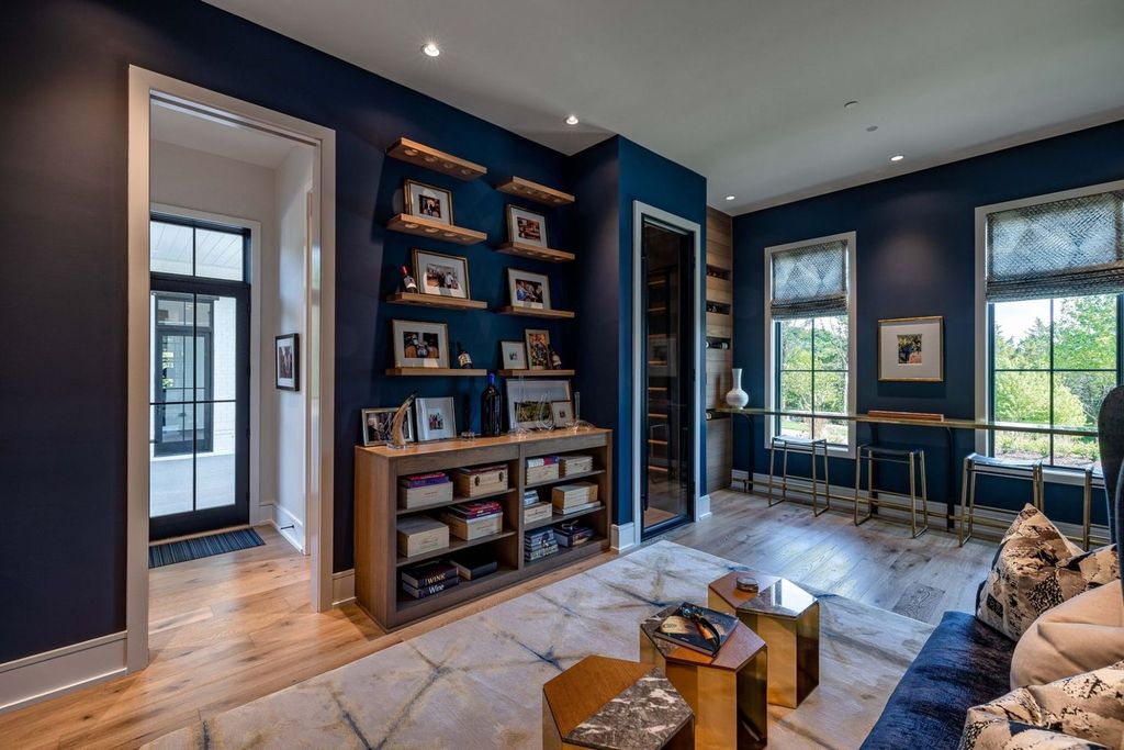 9252 Lehigh Drive Home in Brentwood, Tennessee. Step into luxury living at its finest with this stunning transitional home nestled on a private 3.5-acre lot in Brentwood. Enjoy breathtaking views of the surrounding hillsides from every angle, complemented by Marie-Joe Bouffard’s captivating interior design. 