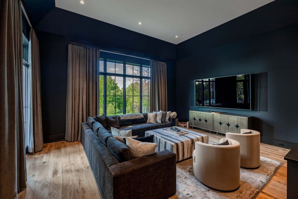 9252 Lehigh Drive Home in Brentwood, Tennessee. Step into luxury living at its finest with this stunning transitional home nestled on a private 3.5-acre lot in Brentwood. Enjoy breathtaking views of the surrounding hillsides from every angle, complemented by Marie-Joe Bouffard’s captivating interior design. 