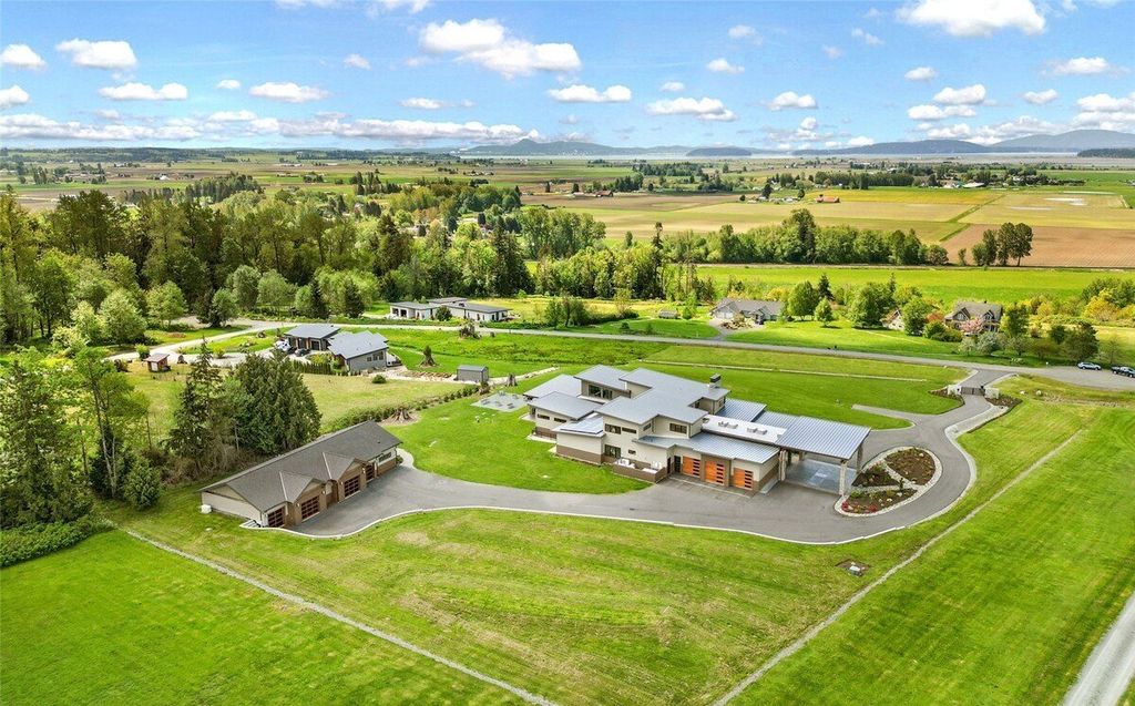 A Contemporary Masterpiece with Breathtaking Bay and Islands Panoramas Priced at 6.495 Million in Washington 10