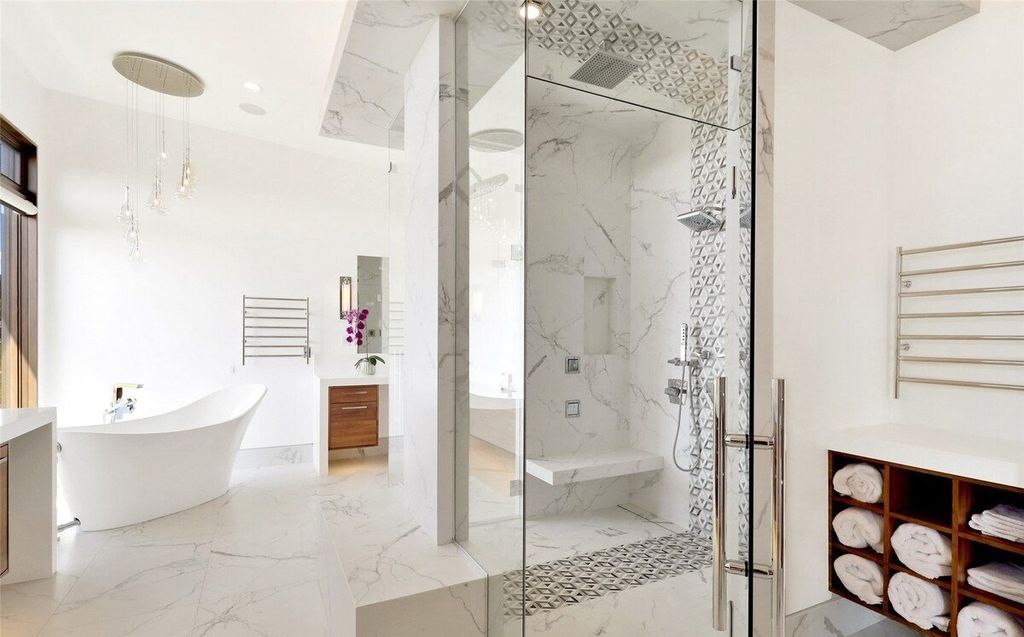 A Contemporary Masterpiece with Breathtaking Bay and Islands Panoramas Priced at 6.495 Million in Washington 15