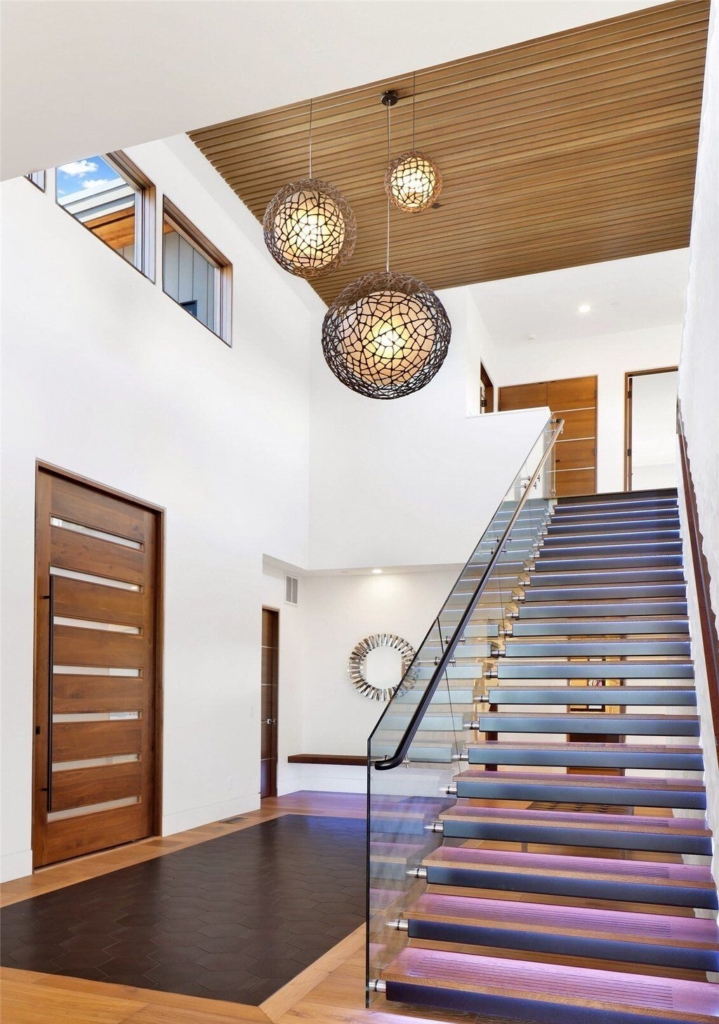 A Contemporary Masterpiece with Breathtaking Bay and Islands Panoramas Priced at 6.495 Million in Washington 31