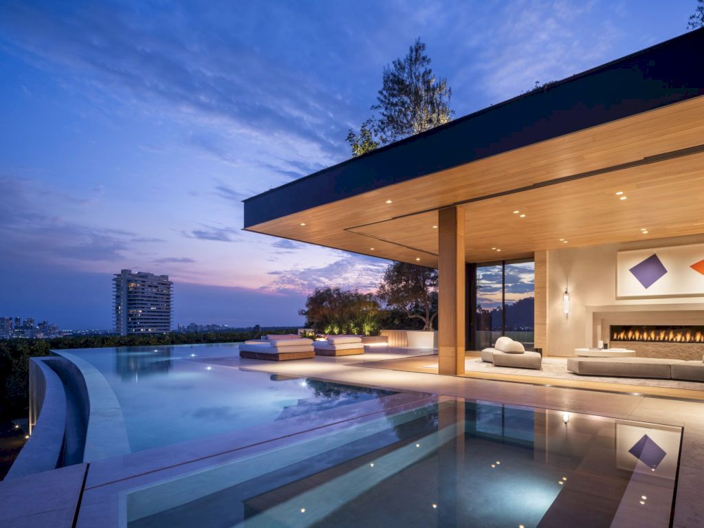 Aria House with Panoramic Views by McClean Design 10