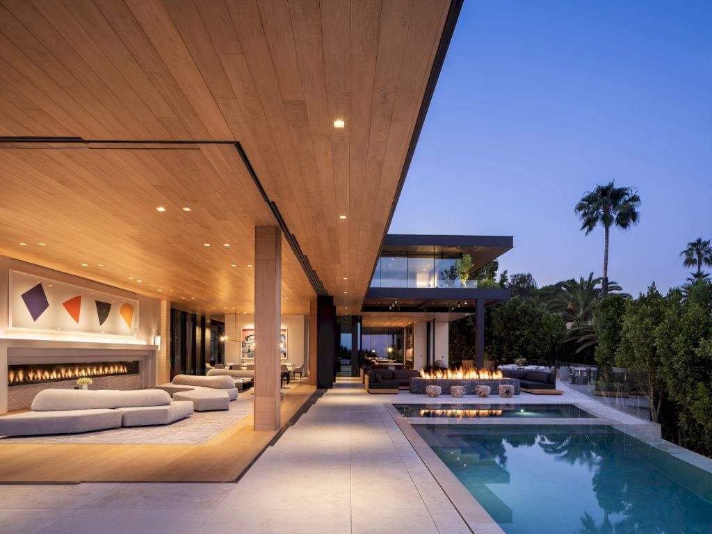 Aria House with Panoramic Views by McClean Design 7