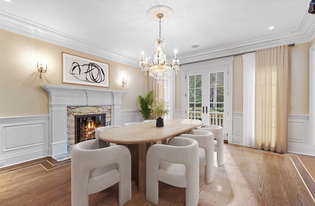 Custom Built Masterpiece by Napoleon Development A Luxurious New York Residence Offered at 7.3 Million 12