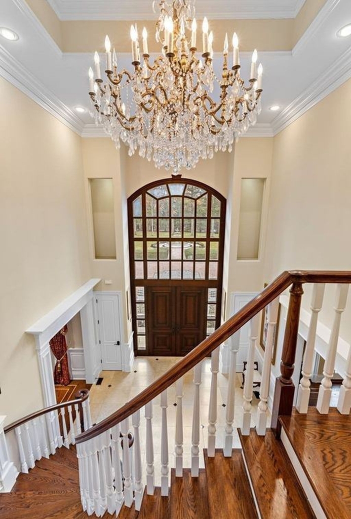 Custom Built Masterpiece by Napoleon Development A Luxurious New York Residence Offered at 7.3 Million 15