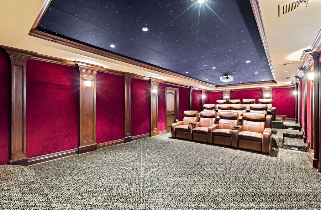 Custom Built Masterpiece by Napoleon Development A Luxurious New York Residence Offered at 7.3 Million 22