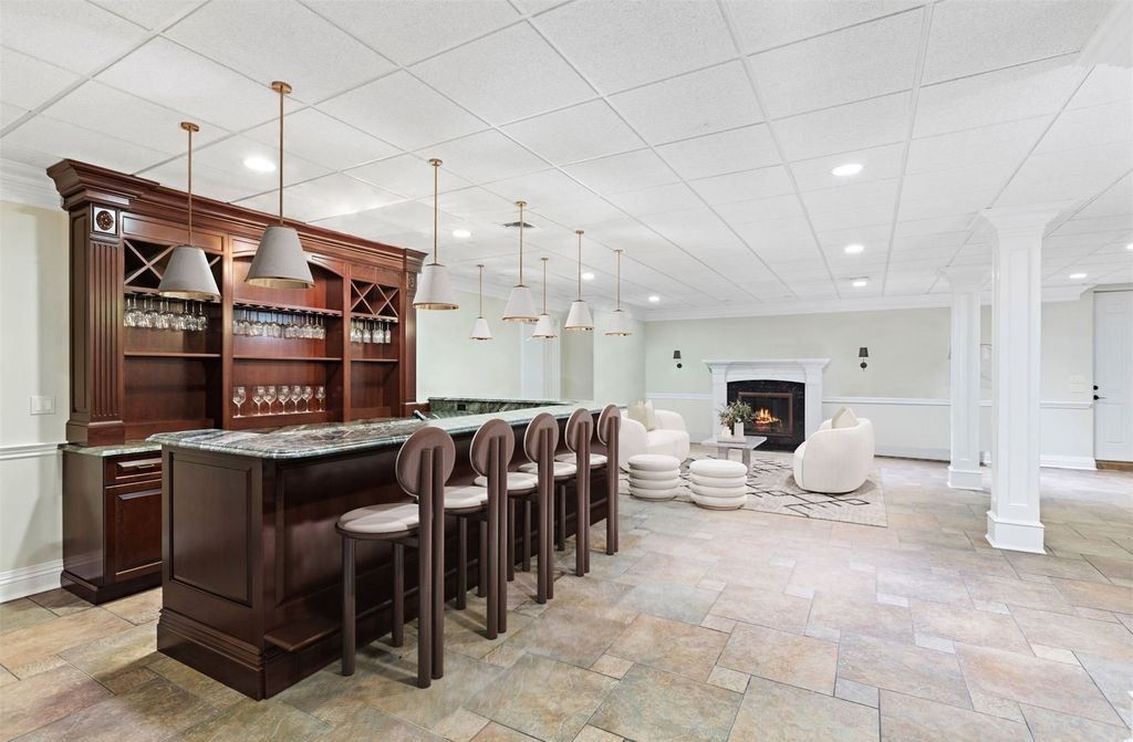 Custom Built Masterpiece by Napoleon Development A Luxurious New York Residence Offered at 7.3 Million 24
