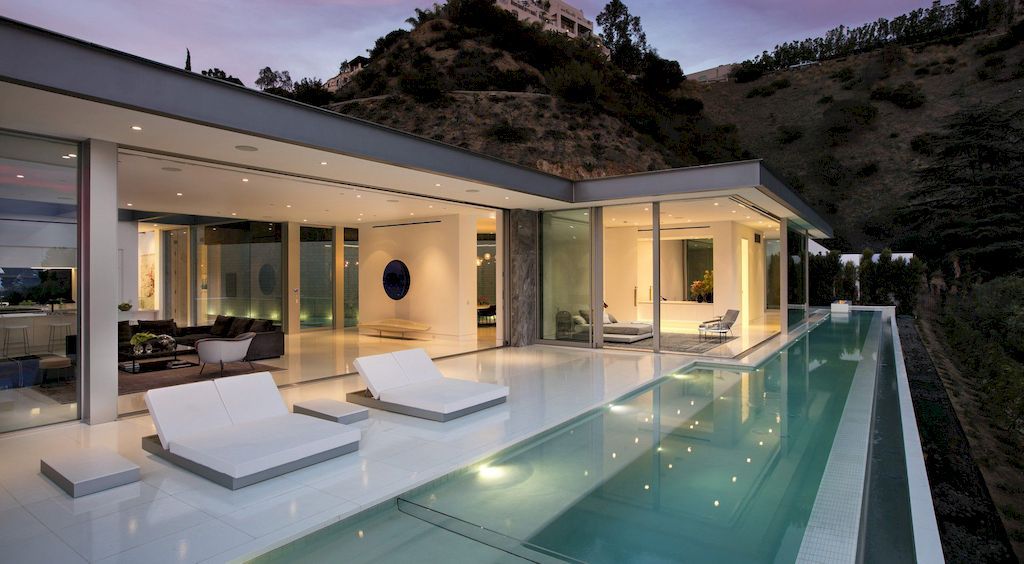 Doheny House spectacular 8000 sq home by McClean Design 3