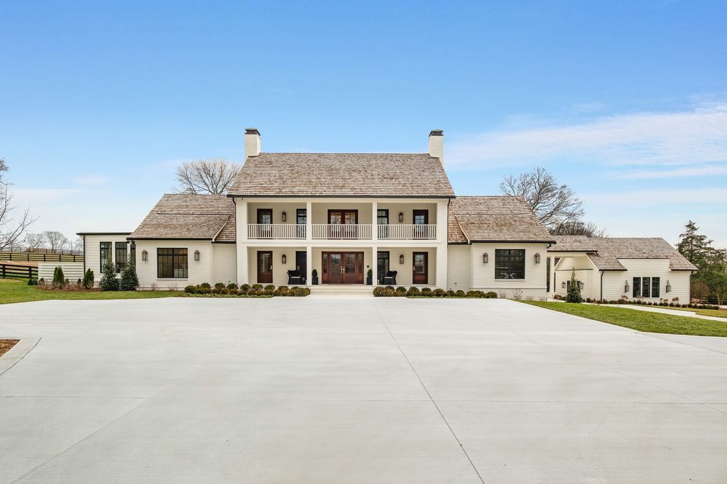 Exquisite Family Compound in Tennessee Listed at 845 Million 2