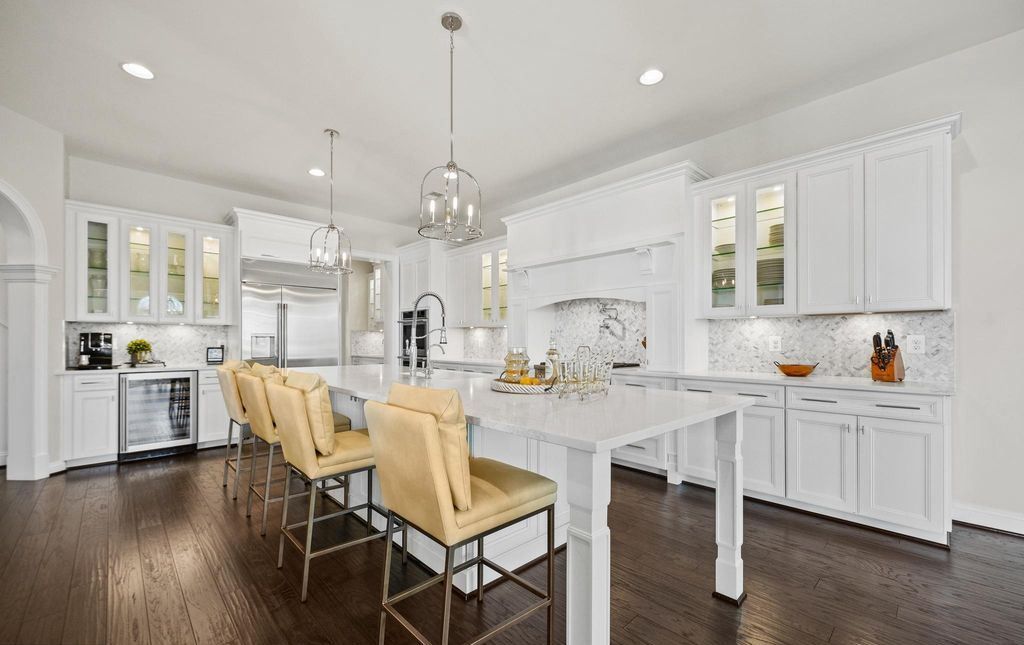 Exquisite Luxury Estate Historic Waterford Oasis on 14 Acres Offered at 3.2 Million 12