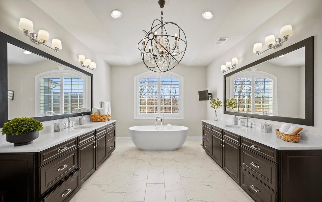 Exquisite Luxury Estate Historic Waterford Oasis on 14 Acres Offered at 3.2 Million 31