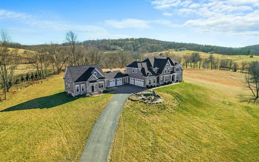Exquisite Luxury Estate Historic Waterford Oasis on 14 Acres Offered at 3.2 Million 4