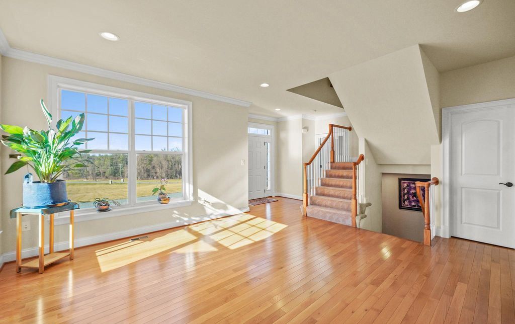 Exquisite Luxury Estate Historic Waterford Oasis on 14 Acres Offered at 3.2 Million 49