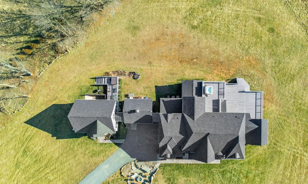Exquisite Luxury Estate Historic Waterford Oasis on 14 Acres Offered at 3.2 Million 59