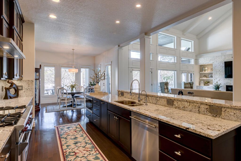 Idyllic Riverfront Retreat Spectacular Boise River Views Await in this Luxurious 2.395 Million Home 20
