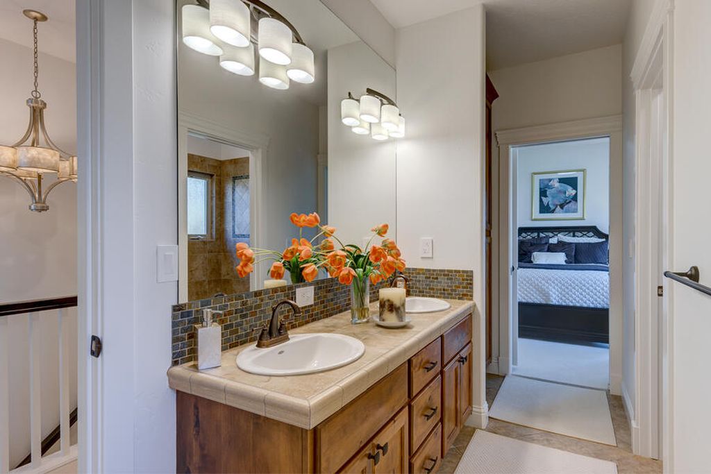 Idyllic Riverfront Retreat Spectacular Boise River Views Await in this Luxurious 2.395 Million Home 34