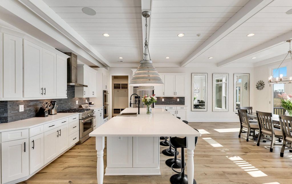 Indulge in Timeless Luxury The Glen Springs Grand Model at Ivandale Farm Virginia Offered at 2099999 13