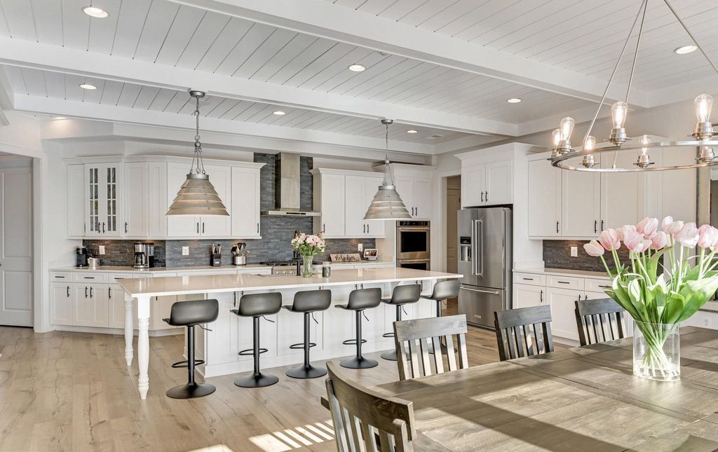 Indulge in Timeless Luxury The Glen Springs Grand Model at Ivandale Farm Virginia Offered at 2099999 14