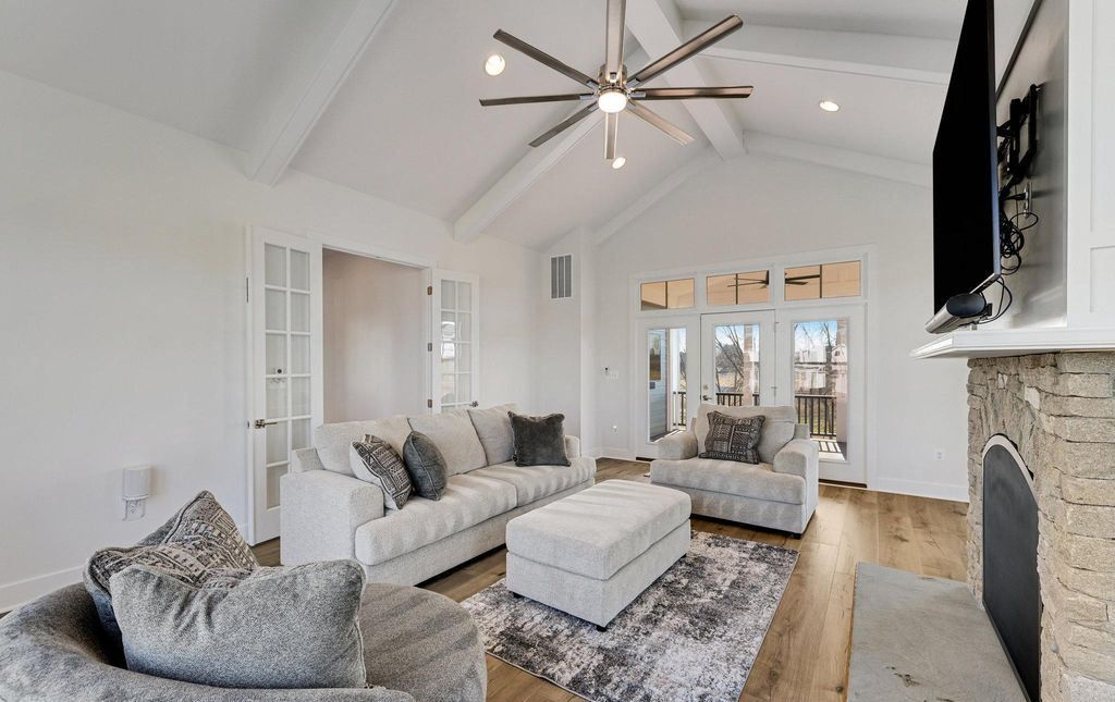 Indulge in Timeless Luxury The Glen Springs Grand Model at Ivandale Farm Virginia Offered at 2099999 27