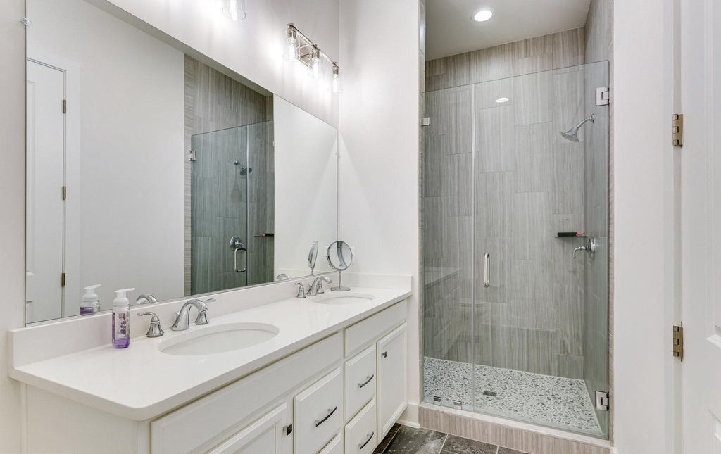 Indulge in Timeless Luxury The Glen Springs Grand Model at Ivandale Farm Virginia Offered at 2099999 31