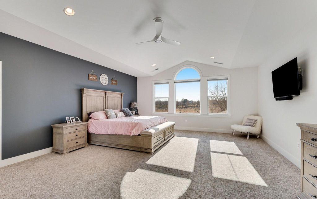 Indulge in Timeless Luxury The Glen Springs Grand Model at Ivandale Farm Virginia Offered at 2099999 34