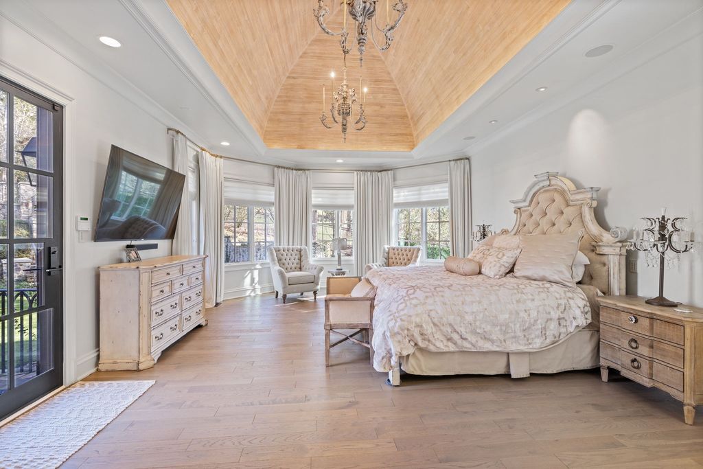 LaurelBrooke Estate Exquisite Design Elite Amenities and Unmatched Elegance Asks for 8.6 Million 18