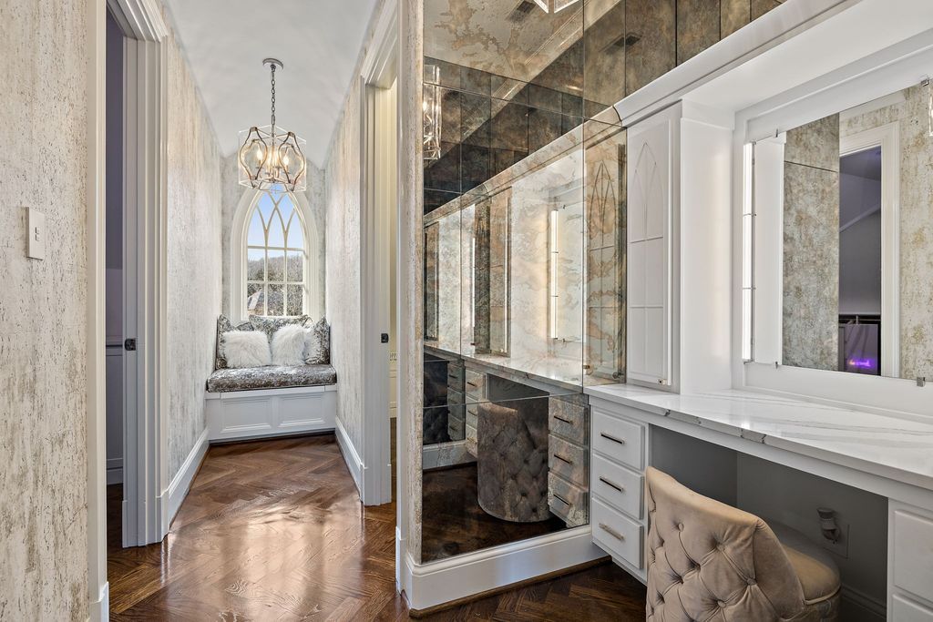 LaurelBrooke Estate Exquisite Design Elite Amenities and Unmatched Elegance Asks for 8.6 Million 29