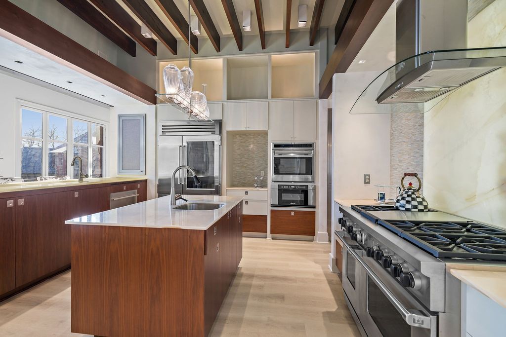 LaurelBrooke Estate Exquisite Design Elite Amenities and Unmatched Elegance Asks for 8.6 Million 47