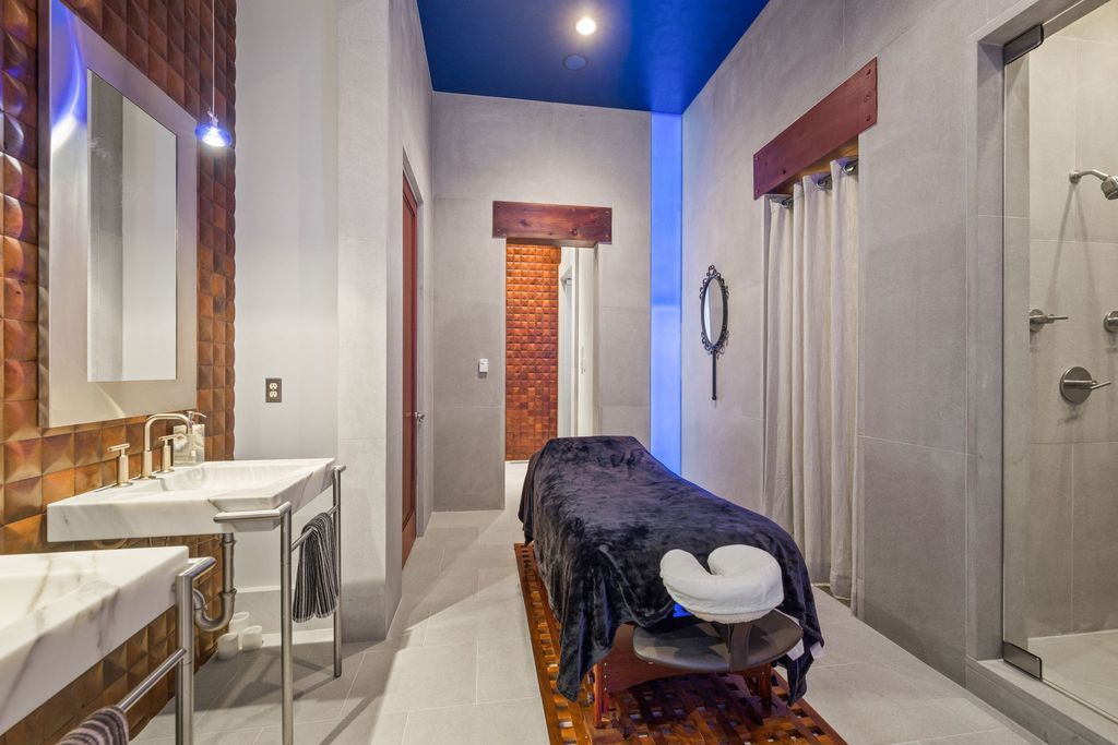 LaurelBrooke Estate Exquisite Design Elite Amenities and Unmatched Elegance Asks for 8.6 Million 50