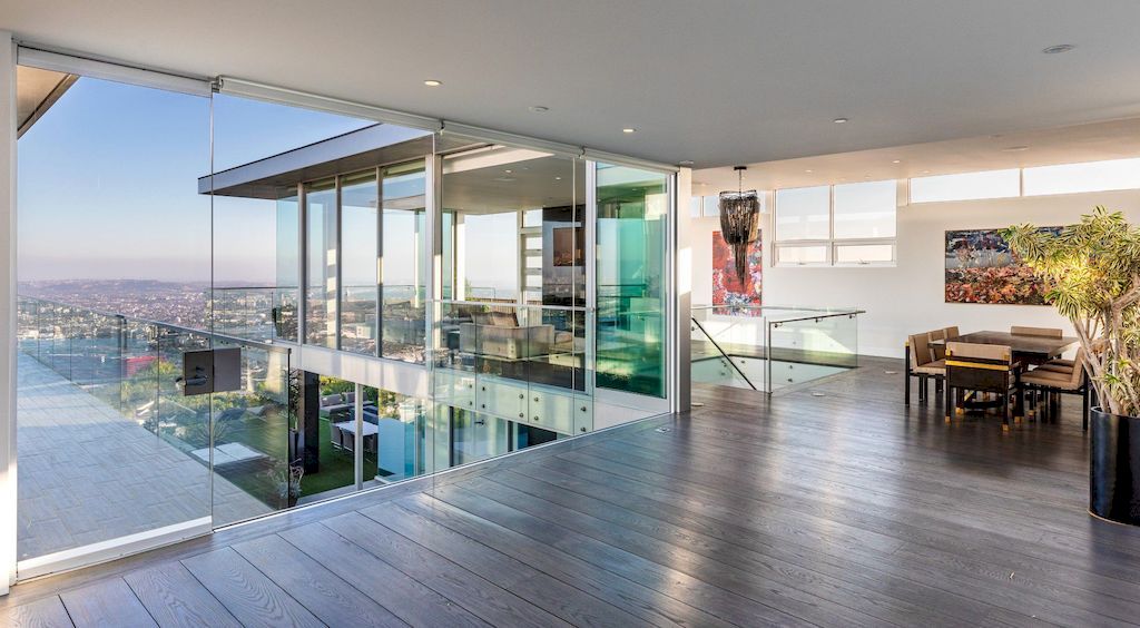 Levels House, striking Los Angeles home by McClean Design