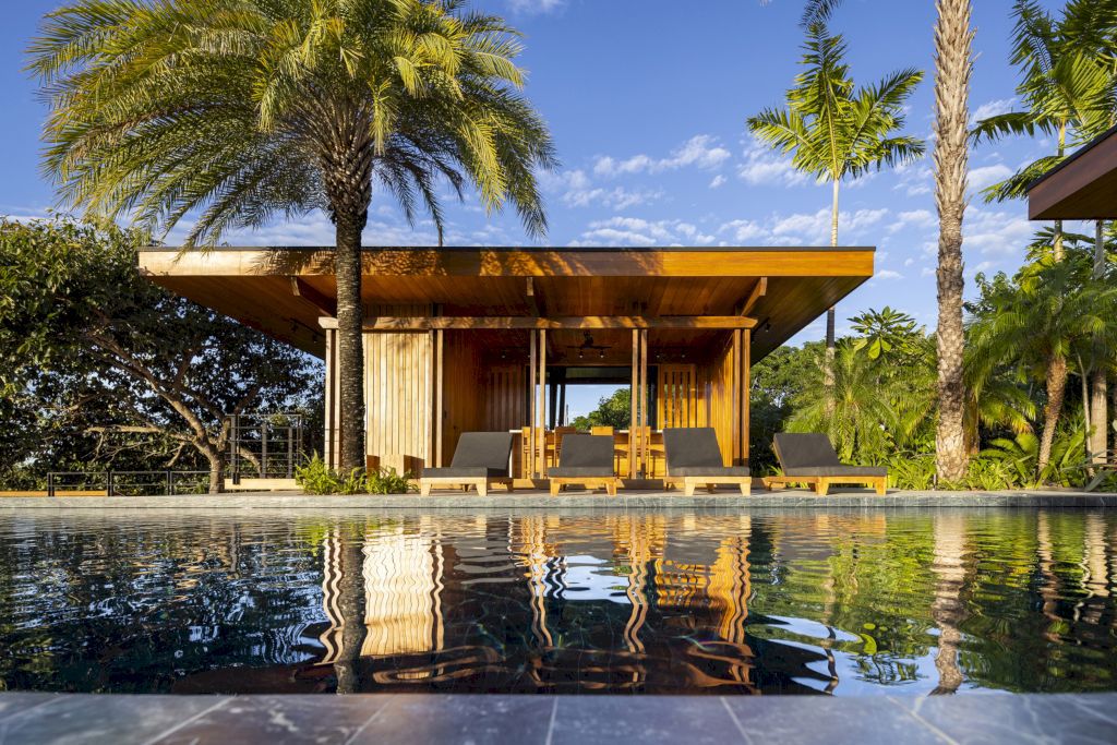 Loma Sagrada house peaceful oasis by Salagnac Arquitectos 13