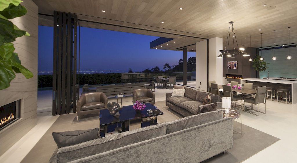 Marcheeta I House, Two-Level Oasis by McClean Design