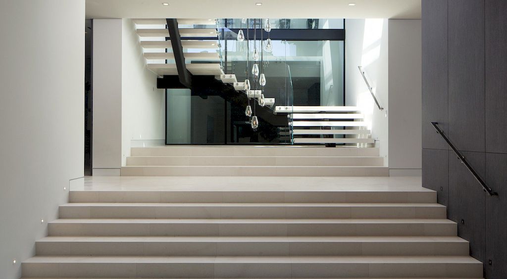 Marcheeta I House Two Level Oasis by McClean Design 31