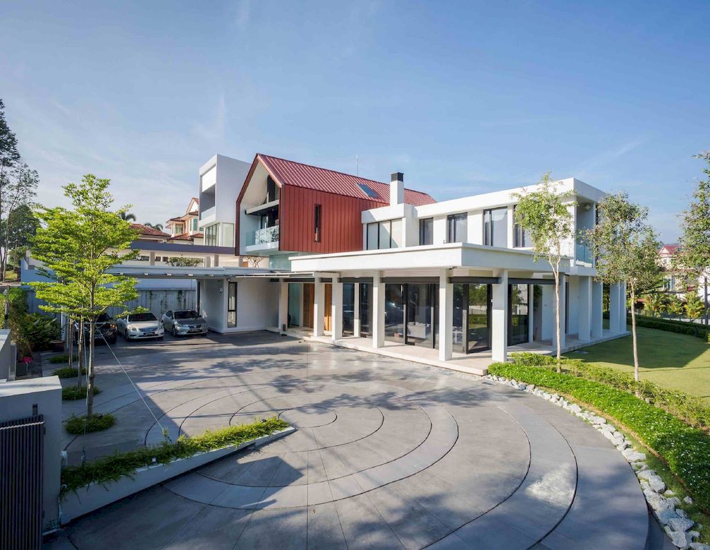 Meru House Offers Sustainable Living by A3 Projects