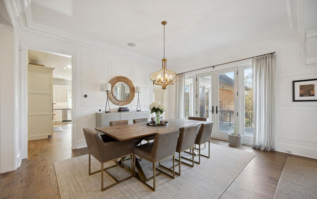 Pennsylvania Residence Where Luxury Meets Functionality in a Seamless Blend Offered at 3.99 Million 13