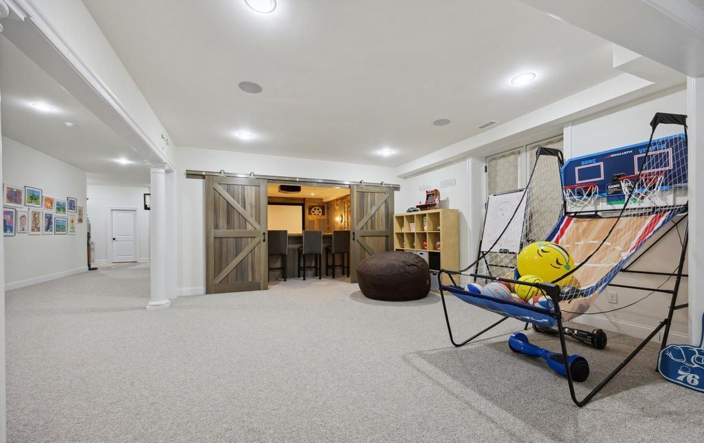 Pennsylvania Residence Where Luxury Meets Functionality in a Seamless Blend Offered at 3.99 Million 28