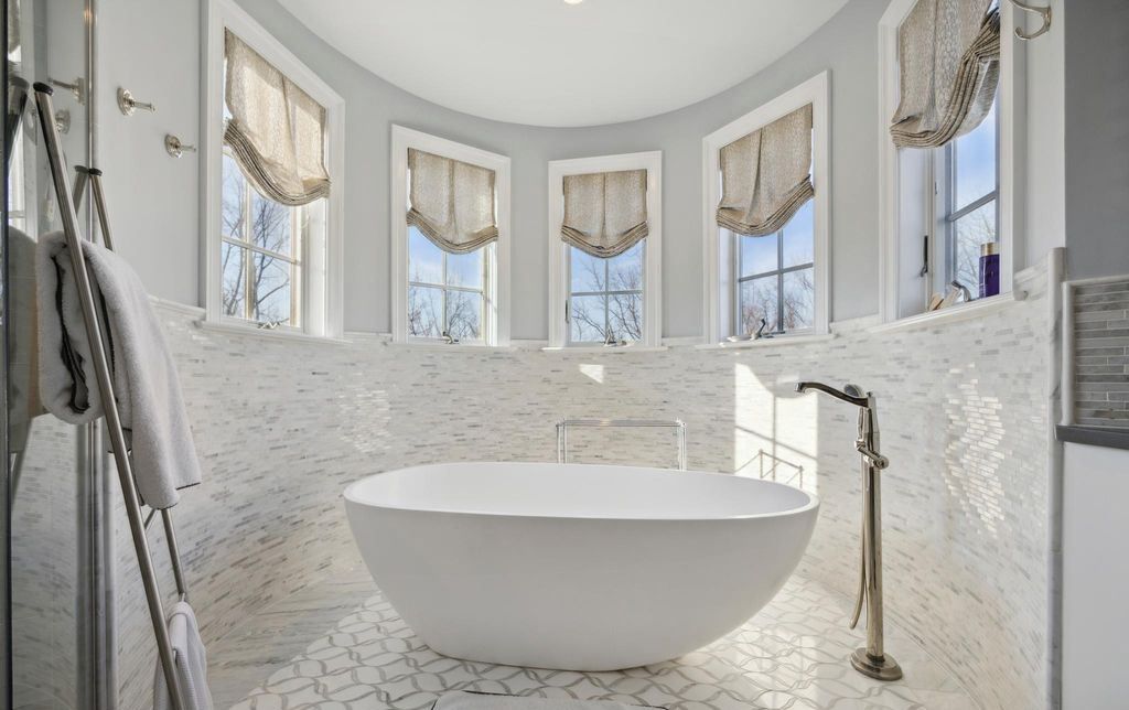 Pennsylvania Residence Where Luxury Meets Functionality in a Seamless Blend Offered at 3.99 Million 39