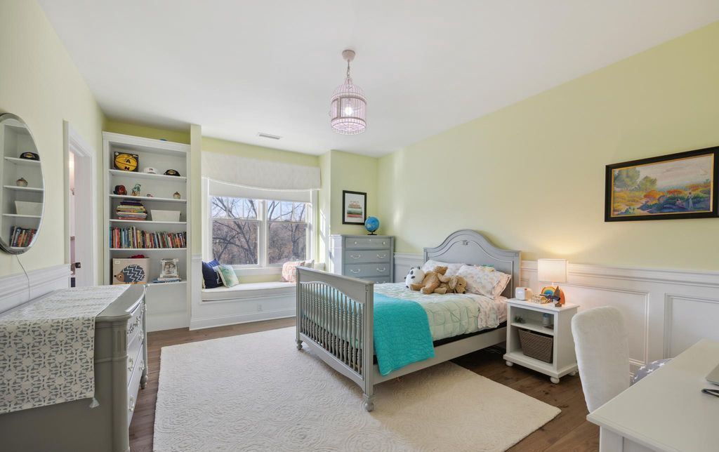 Pennsylvania Residence Where Luxury Meets Functionality in a Seamless Blend Offered at 3.99 Million 41