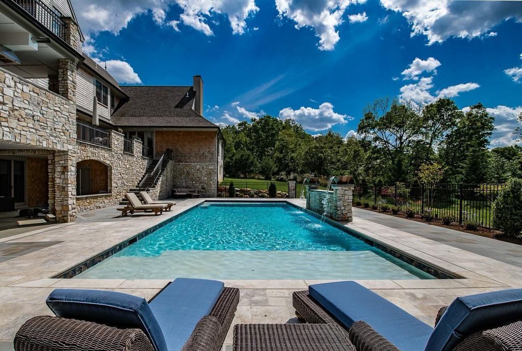 Pennsylvania Residence Where Luxury Meets Functionality in a Seamless Blend Offered at 3.99 Million 55