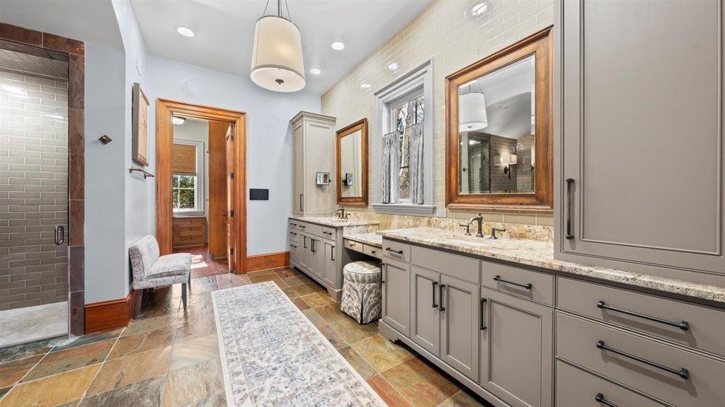Premier Sophistication Tennessee Property Offered at 4.75 Million 18