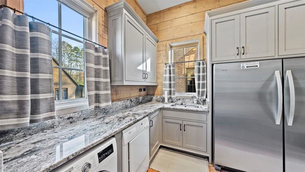 Premier Sophistication Tennessee Property Offered at 4.75 Million 22