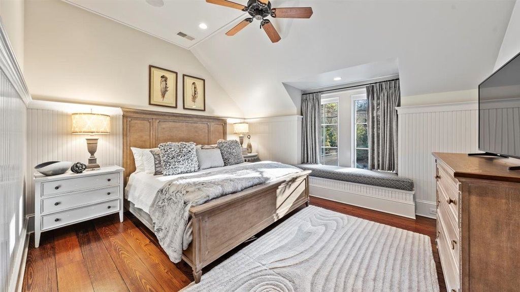 Premier Sophistication Tennessee Property Offered at 4.75 Million 28