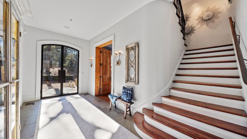 Premier Sophistication Tennessee Property Offered at 4.75 Million 5